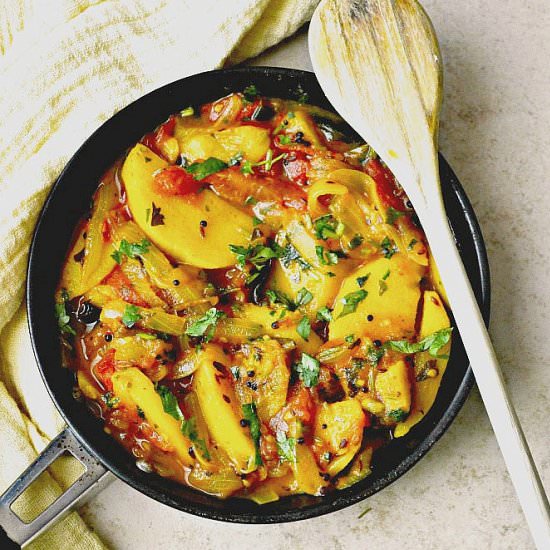 Onion Potato & Tomato Curry