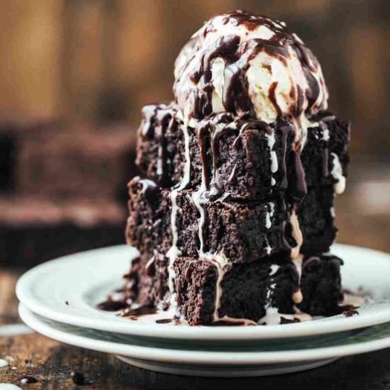 Extra Fudgy Coconut Oil Brownies