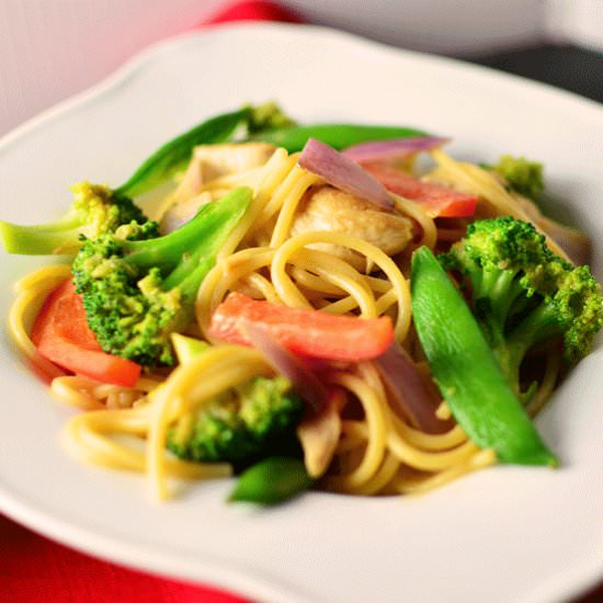 Thai Peanut Noodles with Chicken