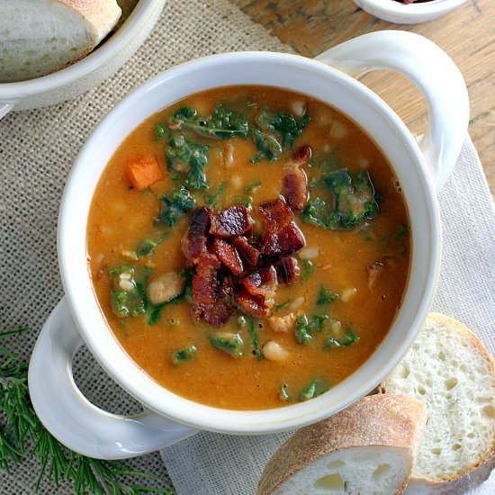 Bacon, Kale and White Bean Soup