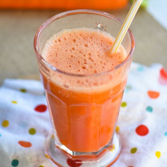 Grapefruit and Carrots Smoothie