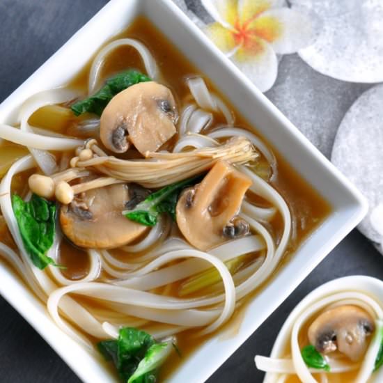 Mido Noodle Soup with Mushrooms
