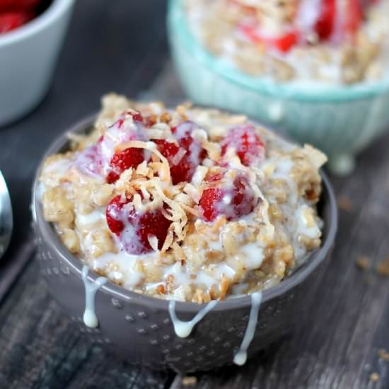 Coconut&Strawberry Steel Cut Oats