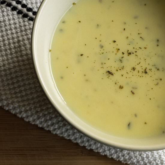 Aneta’s Minty Egg and Lemon Soup