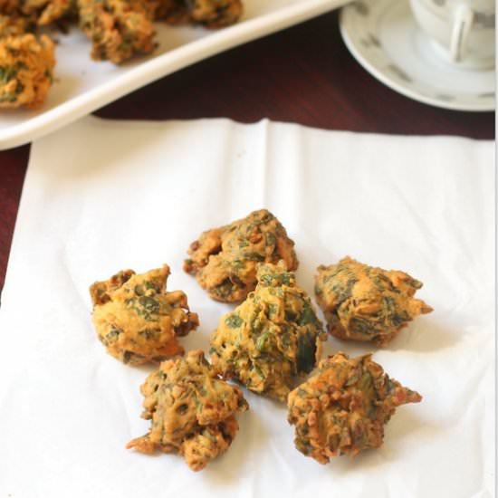 Palak Pakoda | Spinach Pakoda