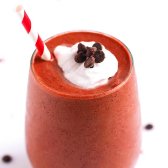 Healthy Red Velvet Smoothie