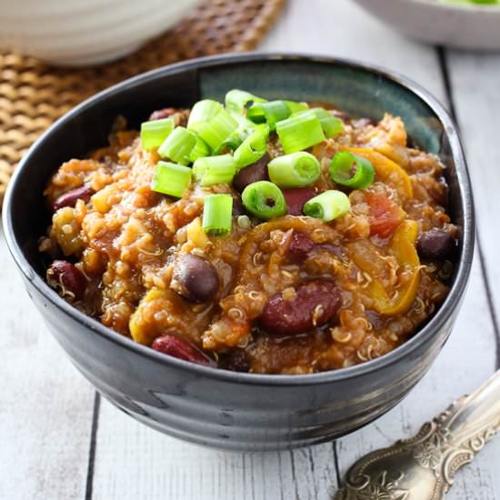 Quinoa Chili with Veggies