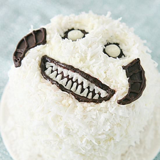 Star Wars Wampa Cake
