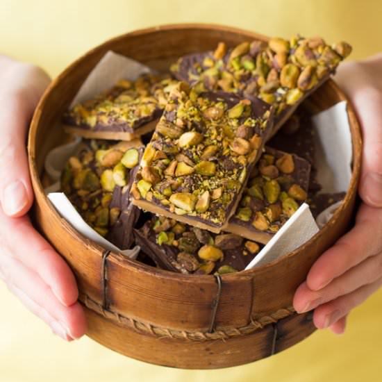 Pistachio English Toffee