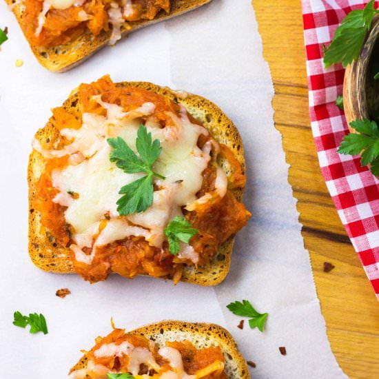 Cheesy Spaghetti Squash Melts