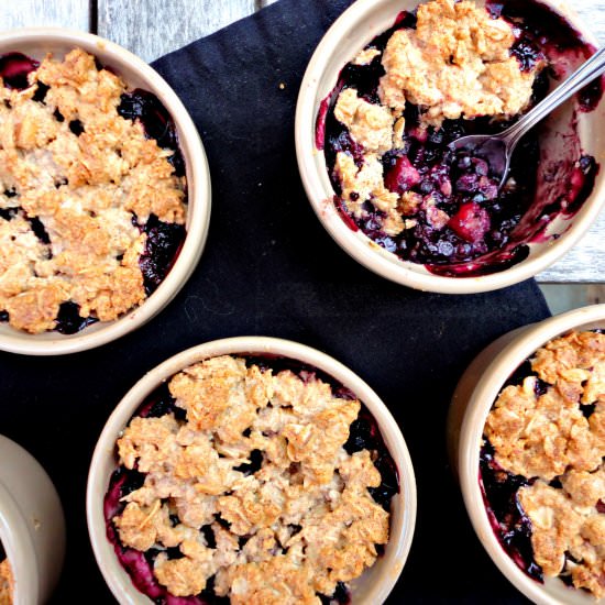 Maple Blueberry Apple Crumble