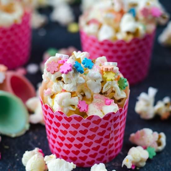 White Chocolate Popcorn