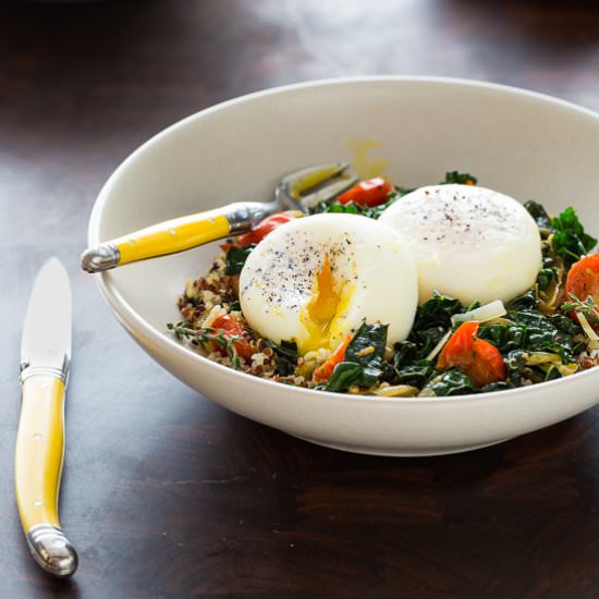 Poached Eggs with Quinoa & Kale