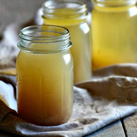 Chicken Bone Broth – Chicken Stock