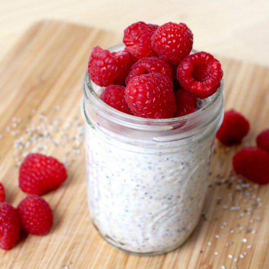 Overnight Rasberry Chia Oats