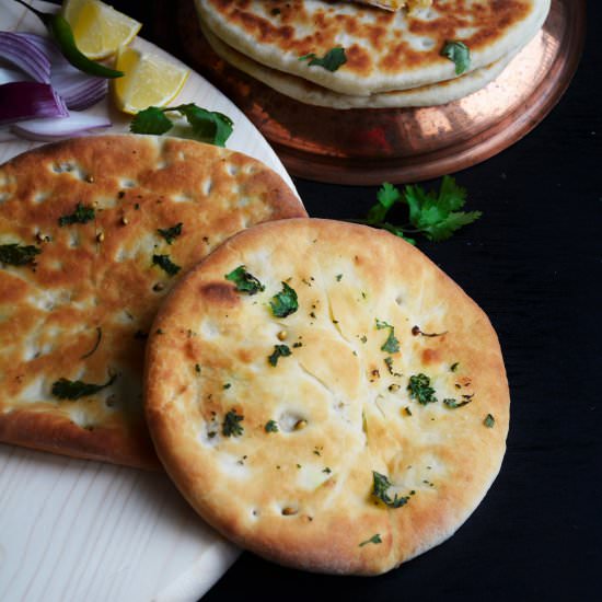 Amritsari Aloo Kulcha