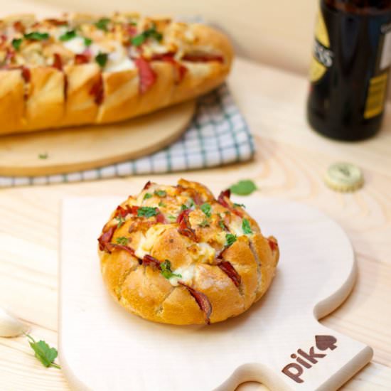 Pull Apart Buttery Bread