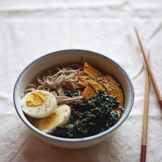 Soba noodle soup