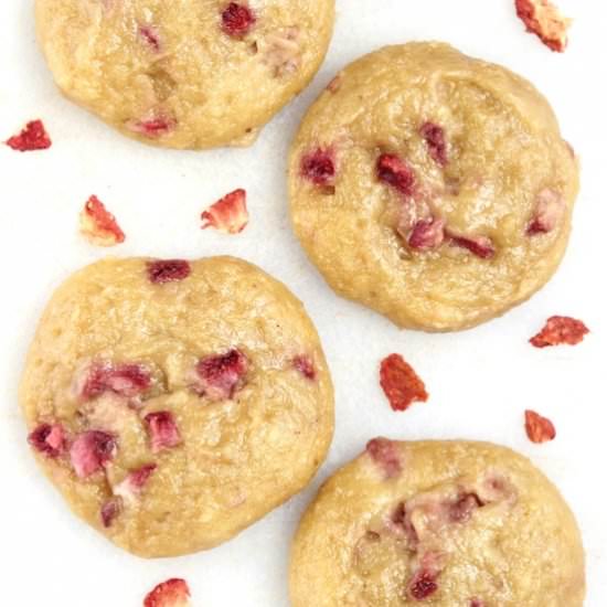 Strawberry Maple Cookies