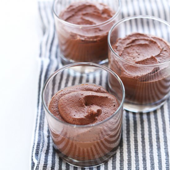 3 ingredient Vegan Mousse