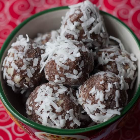 Coconut Date Balls
