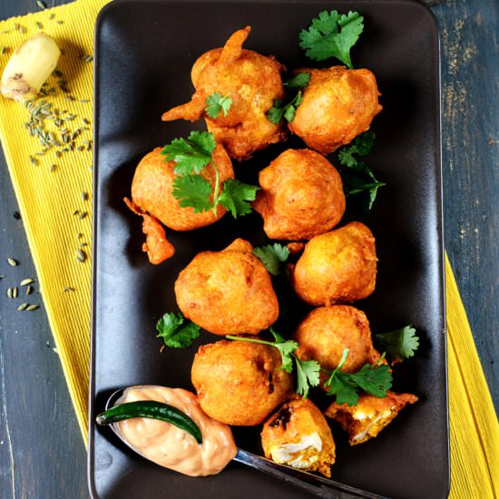 Classic Spicy Cauliflower Pakora