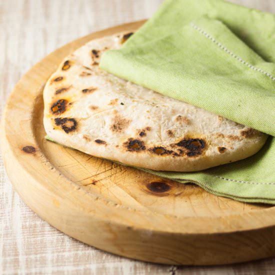 Bread filled with paneer