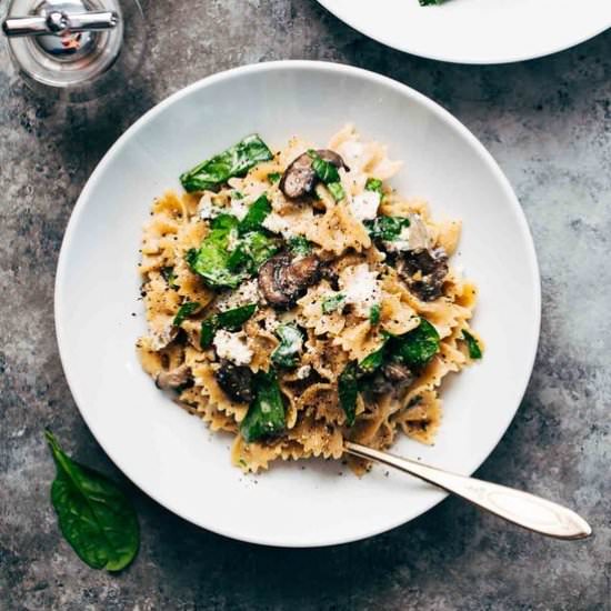 Mushroom Pasta with Goat Cheese