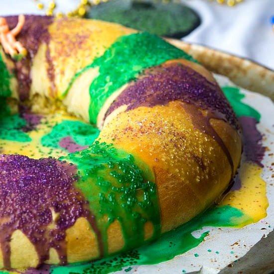 mardi gras king cake