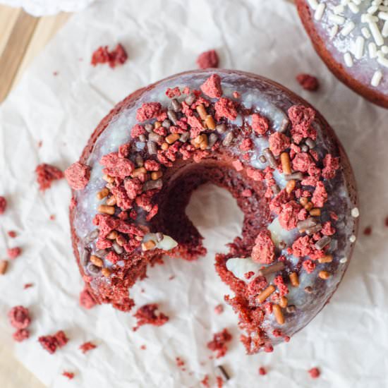 Baked Red Velvet Donuts