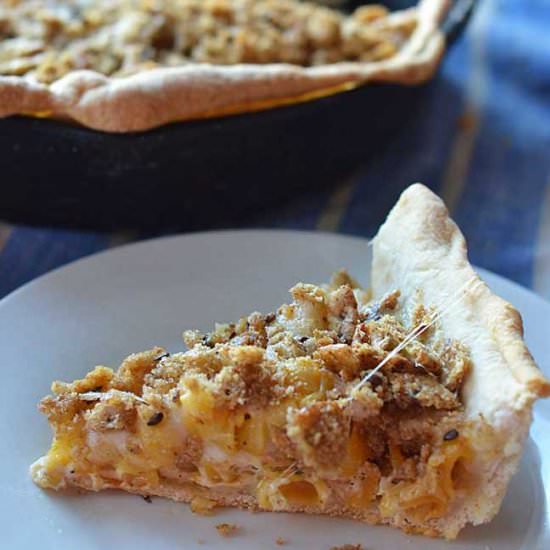 Macaroni and Cheese Pizza