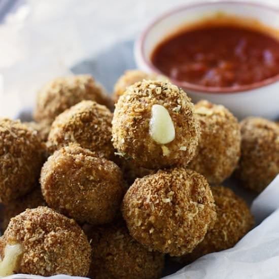 Baked Chicken Parmesan Poppers