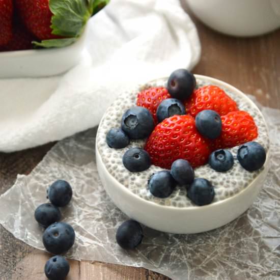 Vanilla Chia Seed Pudding