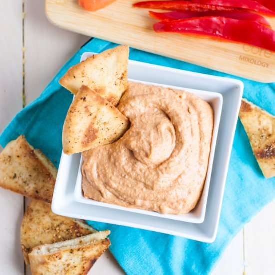 Creamy Roasted Red Pepper Hummus