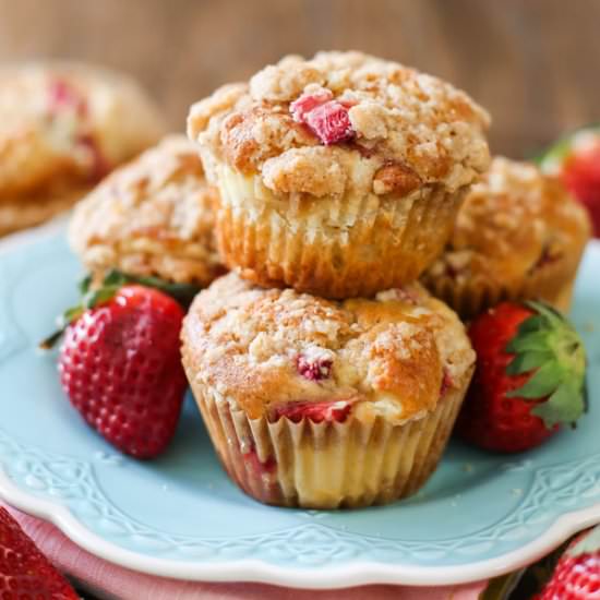 Strawberry Cheesecake Muffins