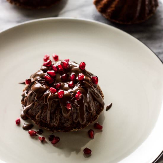 Chai-Spiced Cakes