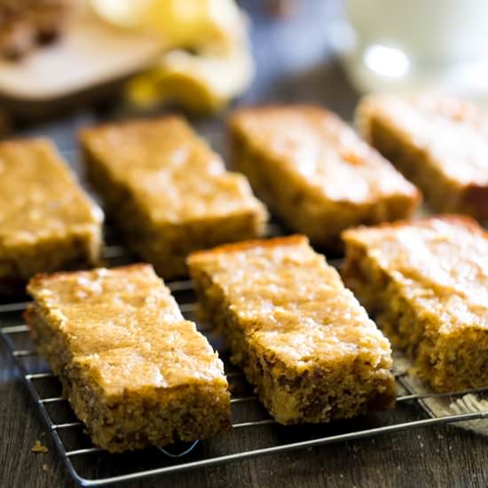 Cornbread Protein Bars