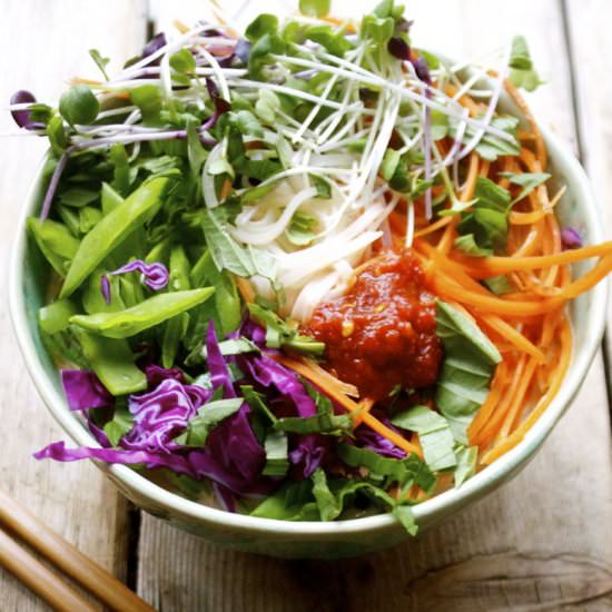 10 Minute Red Curry Noodle Bowl