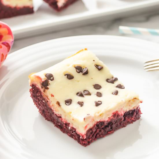 Red Velvet Cheesecake Cookie Bars