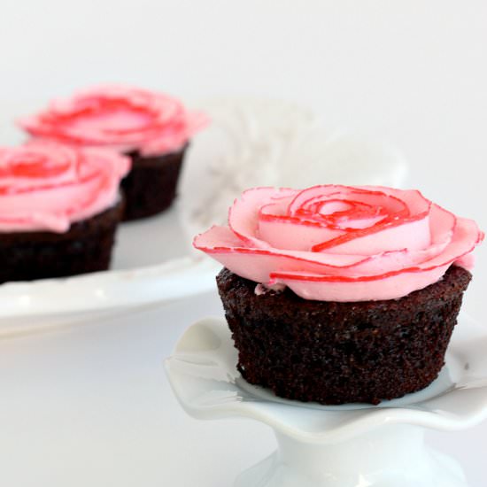 Chocolate Cupcakes with Two Tone