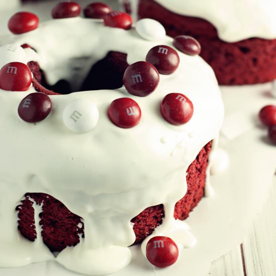 Mini Red Velvet Bundt Cakes