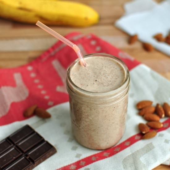 Banana Almond Smoothie