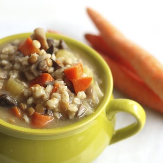 Crockpot Mushroom Barley Soup
