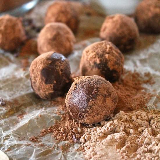 Raw Chocolate Maca Truffles