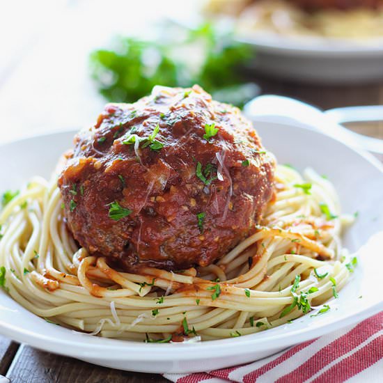 Mozzarella Stuffed Meatball Pasta