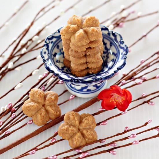 Lemon Crispy Biscuits