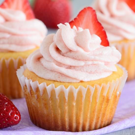 Vanilla Yogurt Cupcakes