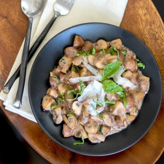 Mushrooms in Creamy Wine Sauce