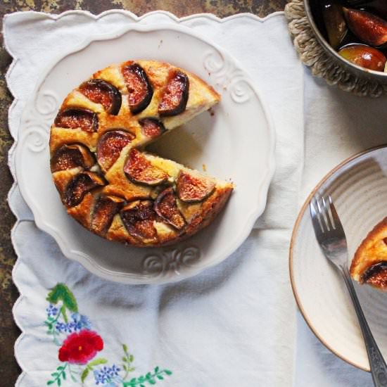 Fig and almond cake