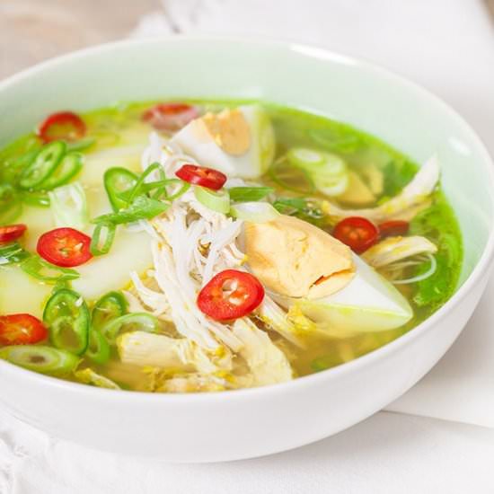Malysian chicken noodle soup